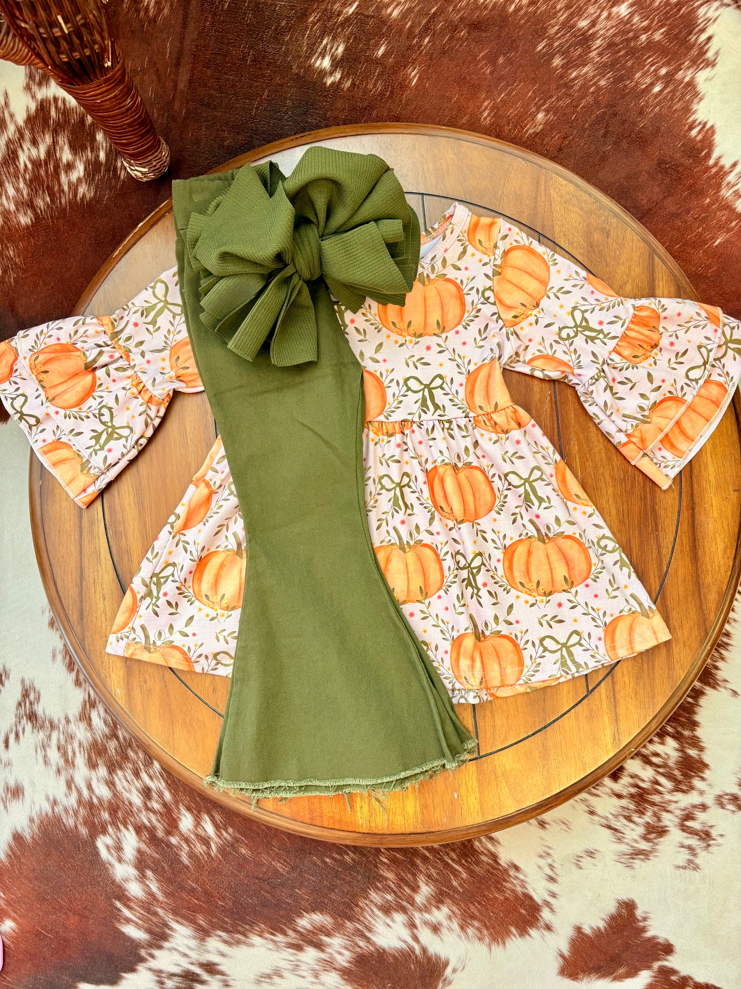 Mossy Pumpkin 2 Piece Set