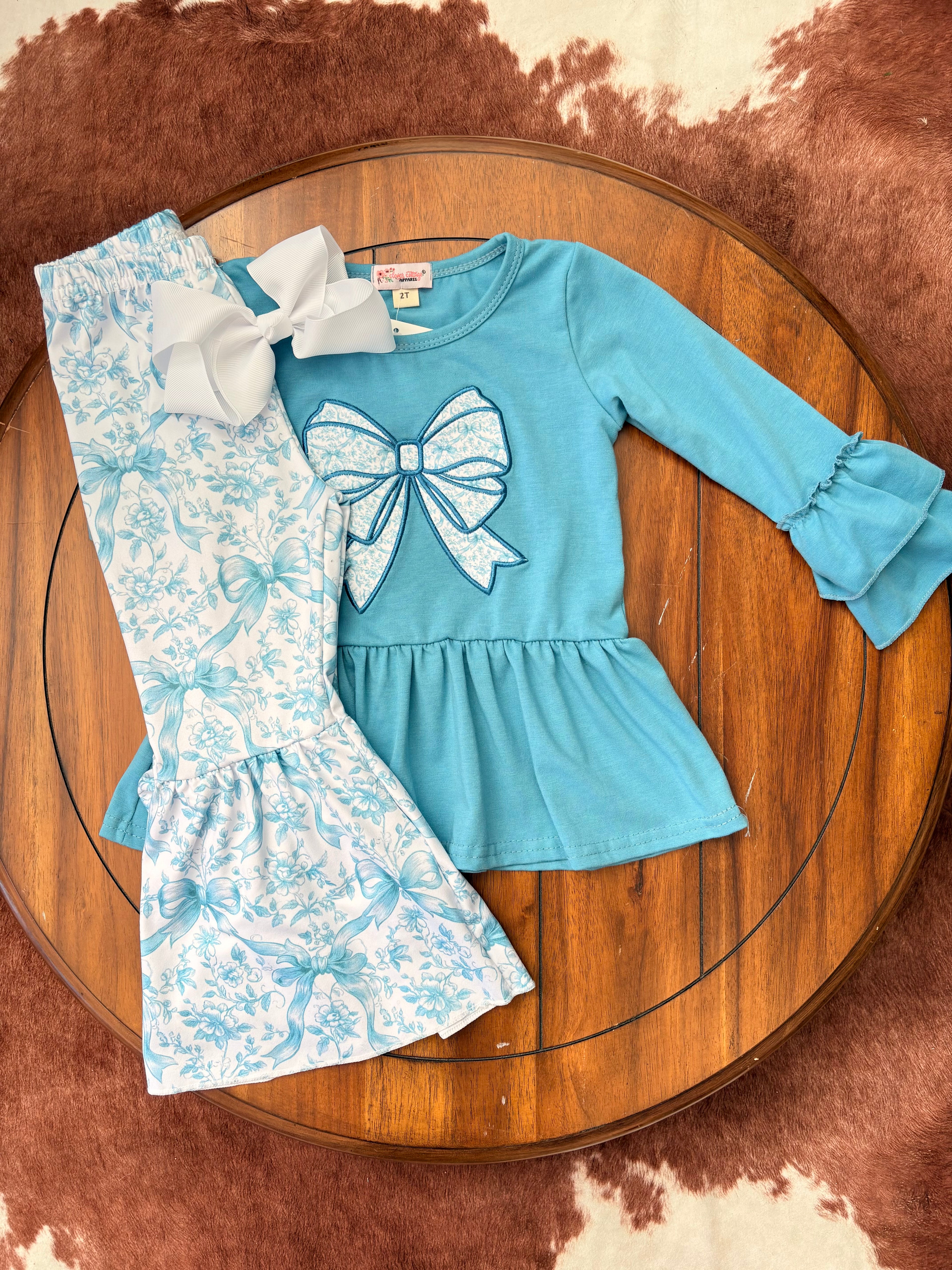 Bow Bell Girls Embroidered Set