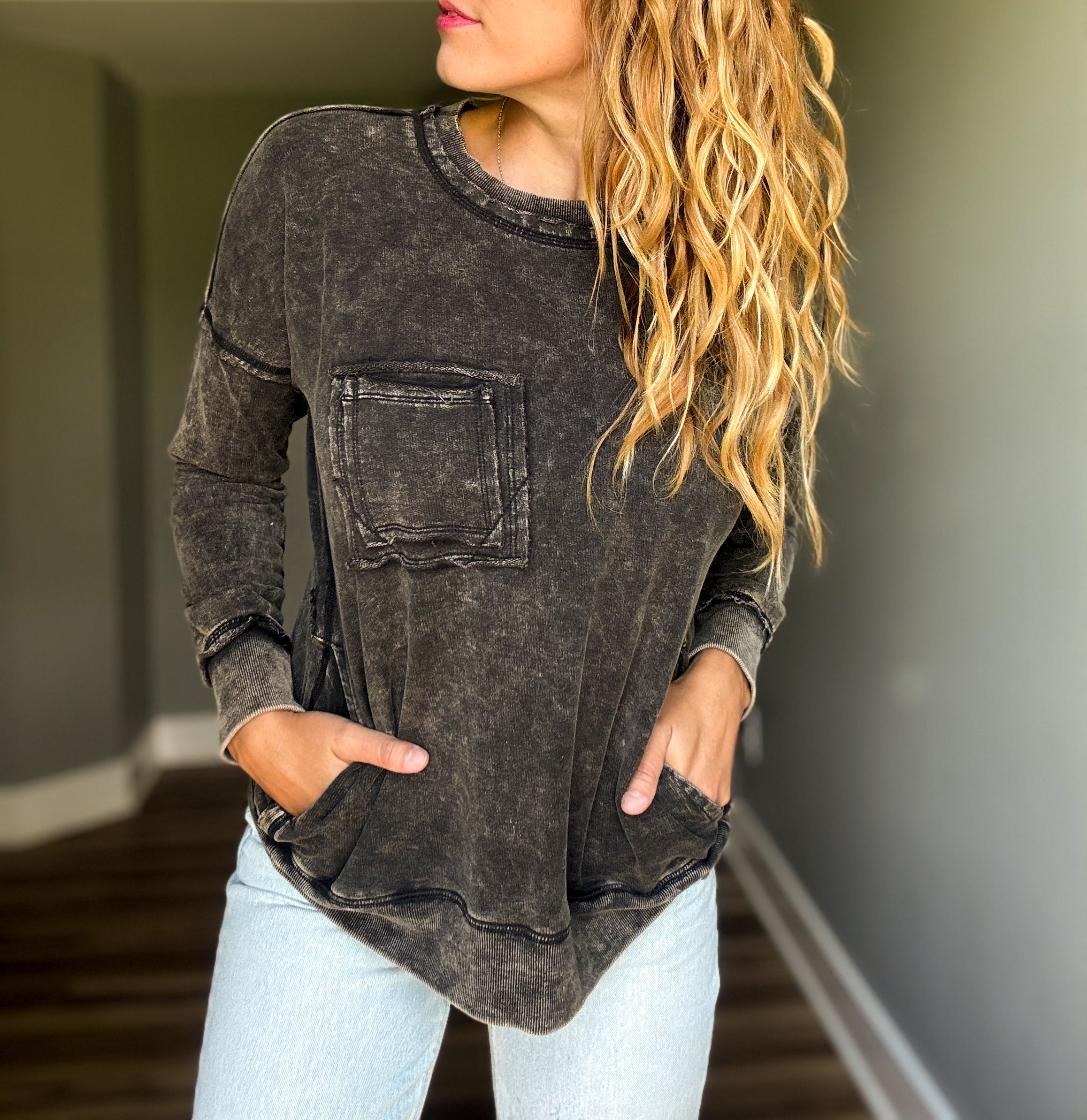 Ash Black Front Pocket Pullover