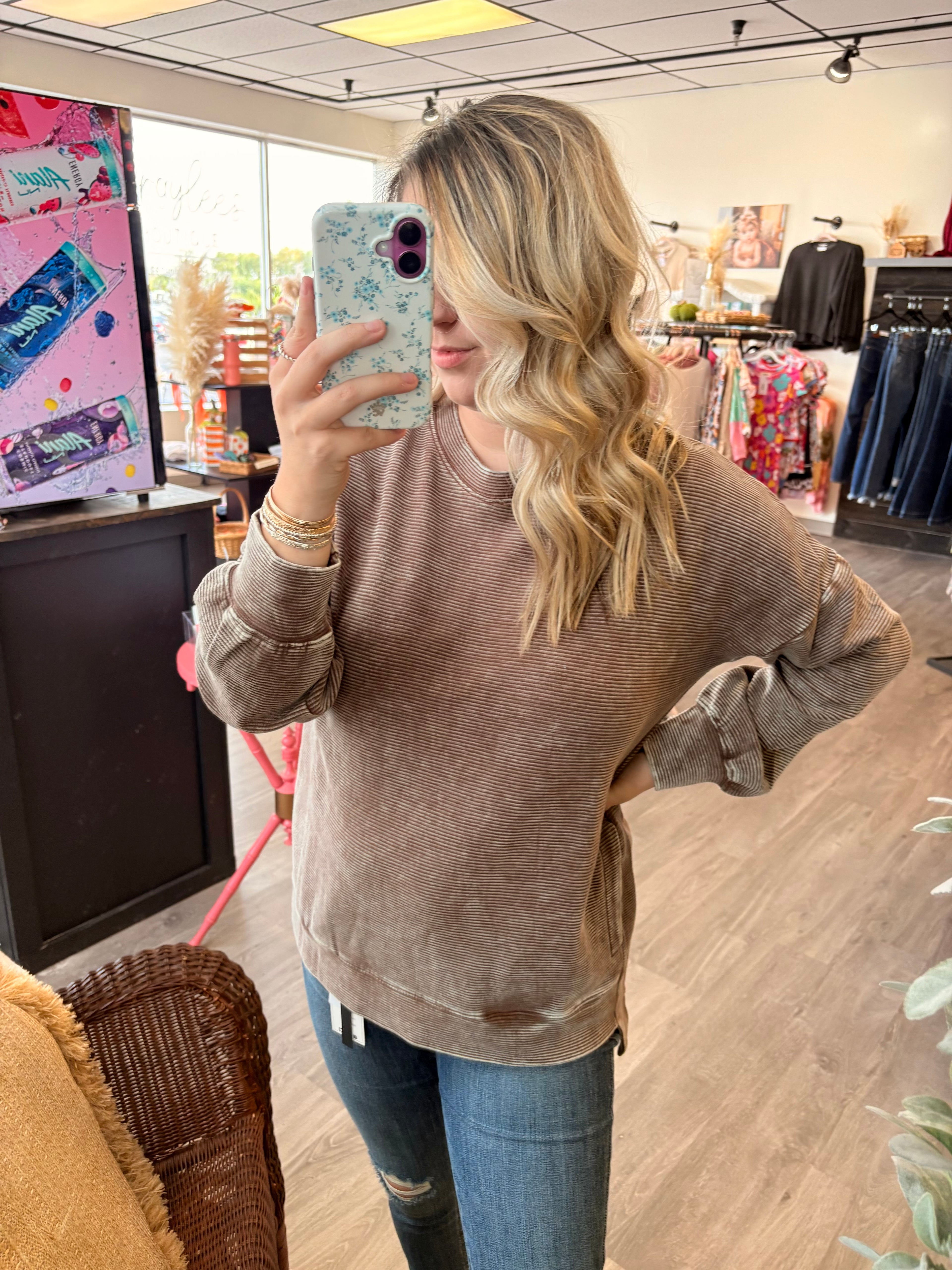 Ribbed High-Low Pullover