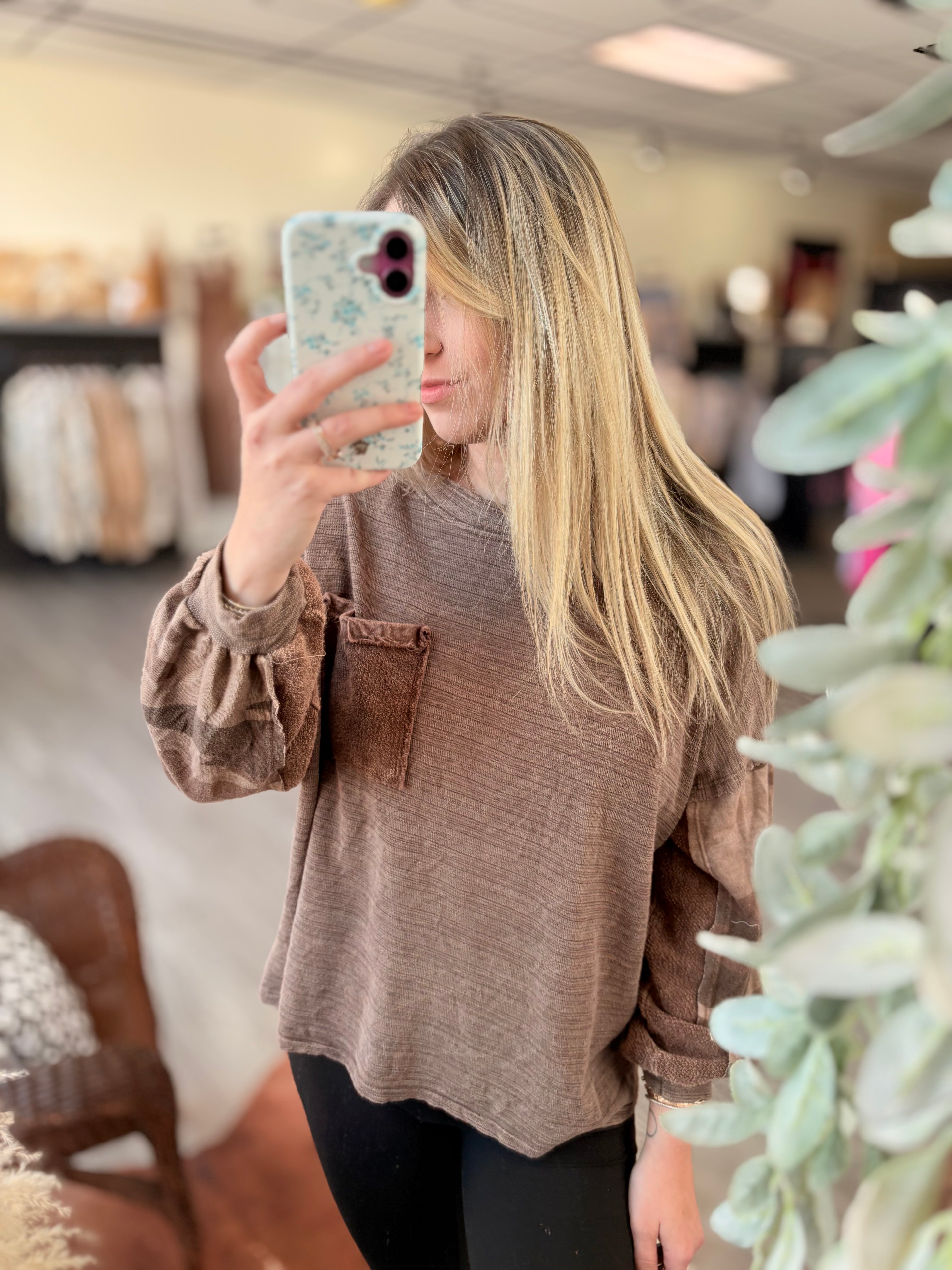 Camo Detail Sweater Sweatshirt