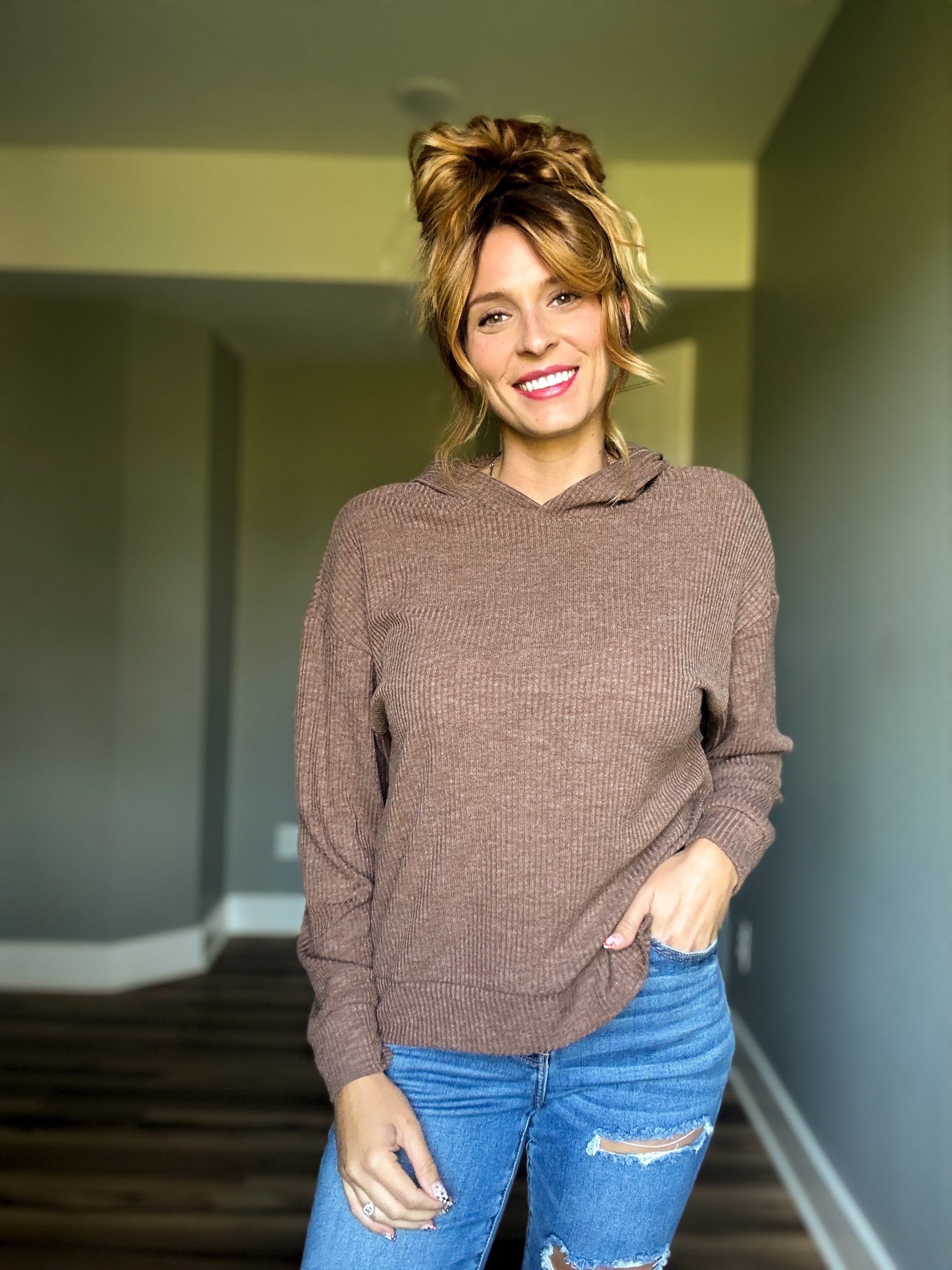 Ribbed Hoodie- Brown