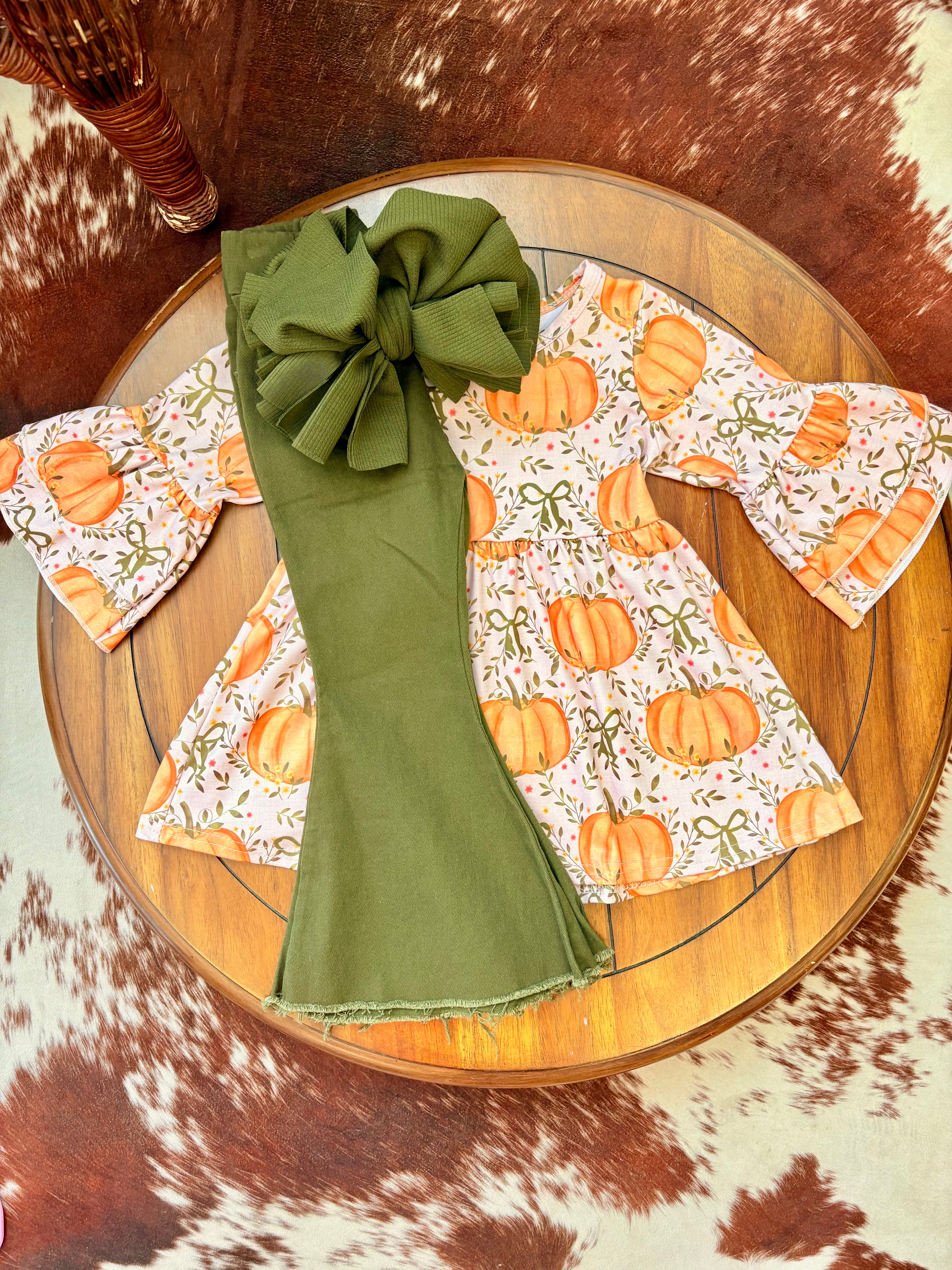 Mossy Pumpkin 2 Piece Set